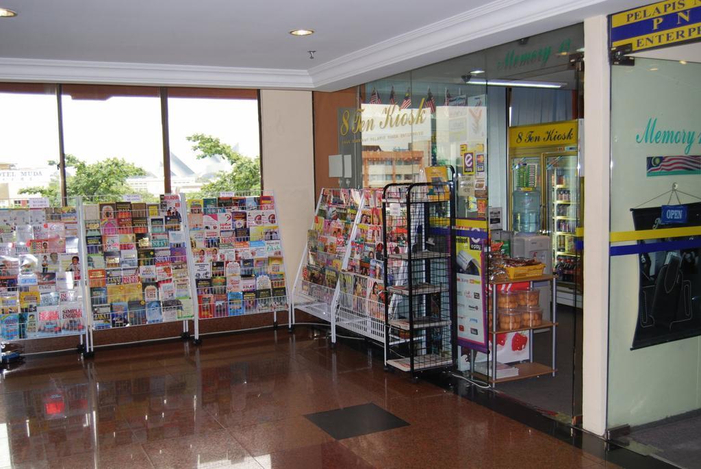 Kuala Lumpur International Hotel Екстер'єр фото