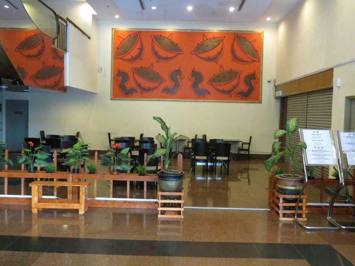 Kuala Lumpur International Hotel Екстер'єр фото