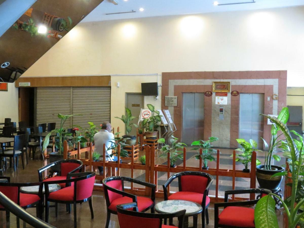 Kuala Lumpur International Hotel Екстер'єр фото
